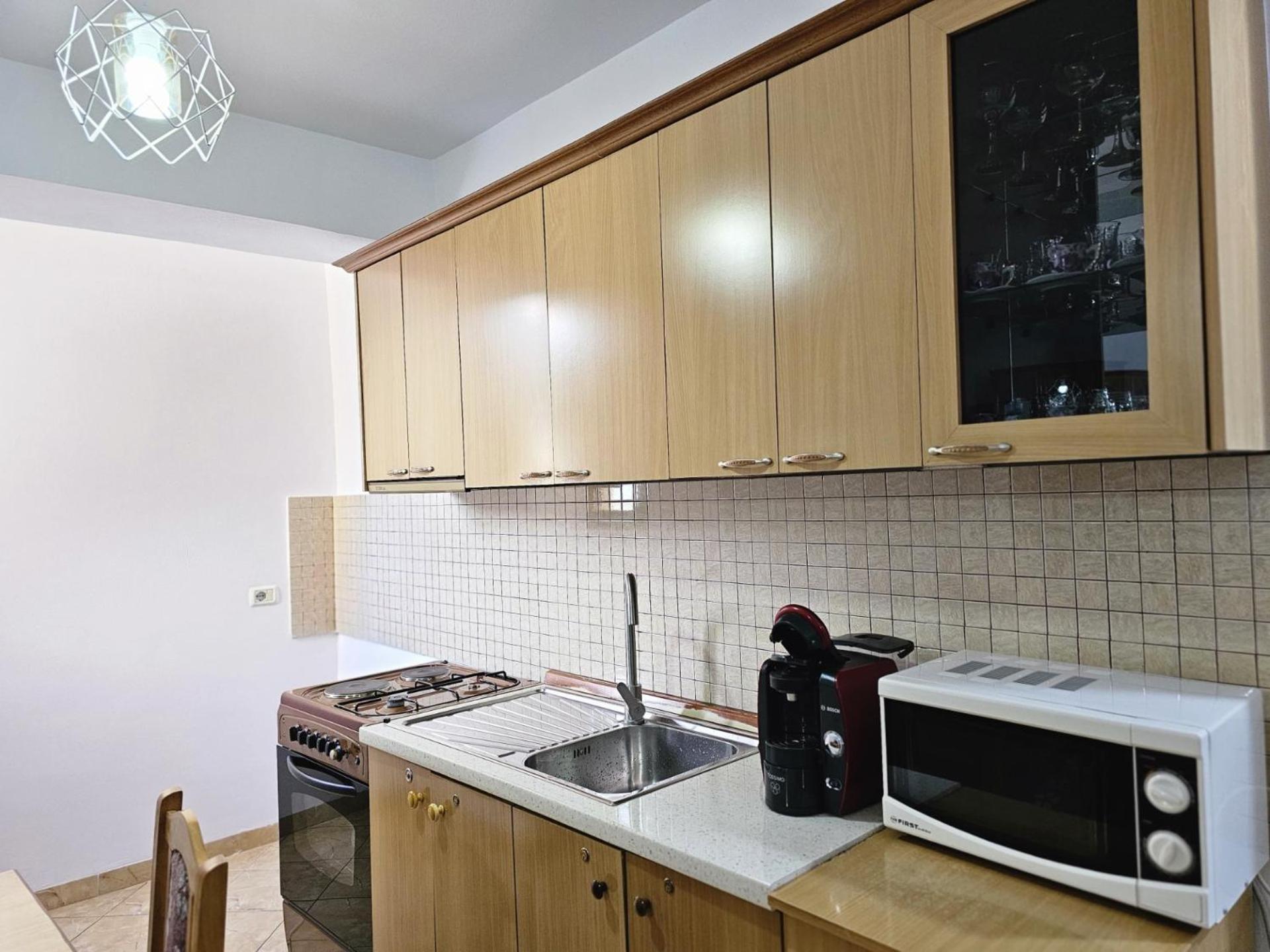 Diana'S Apartment Μπεράτ Εξωτερικό φωτογραφία
